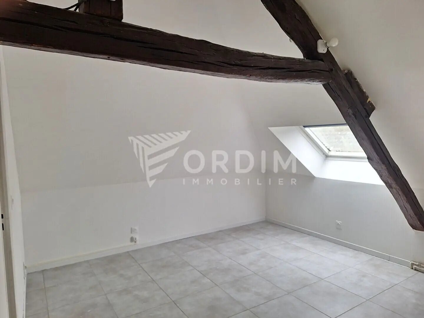 Appartement à louer, 19m², Toucy