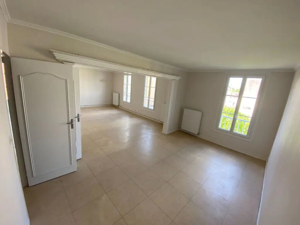 Appartement à louer, 79m², Auxerre