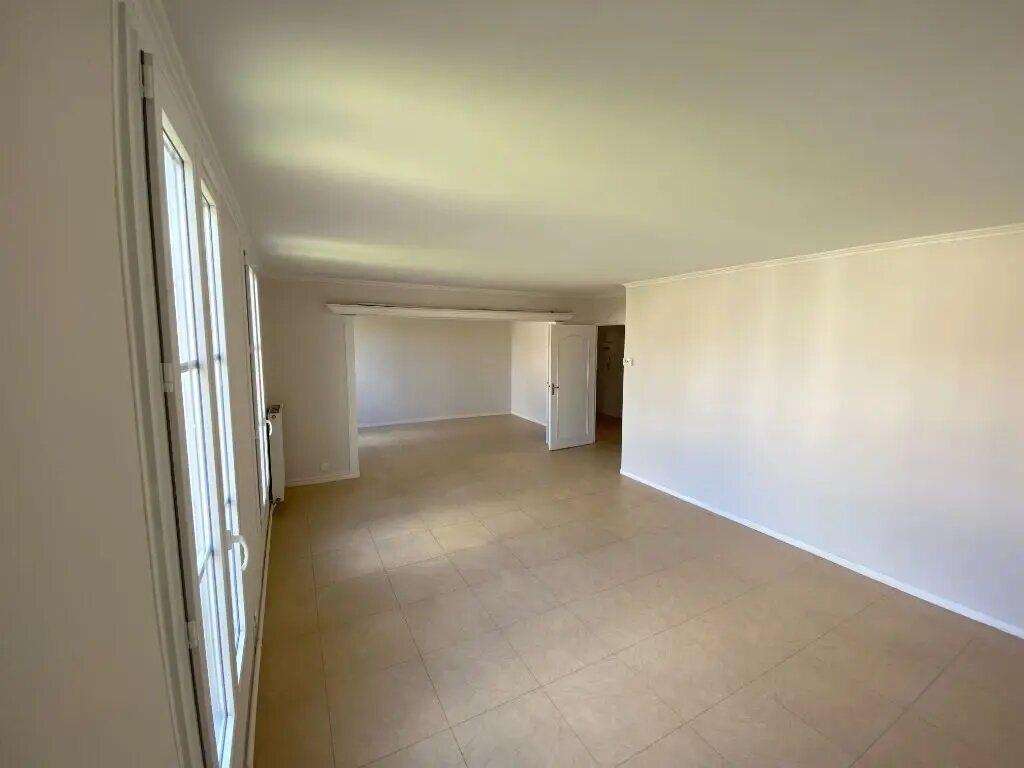 Appartement à louer, 79m², Auxerre