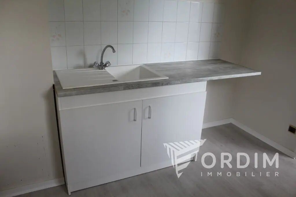 Appartement à louer, 34m², Auxerre