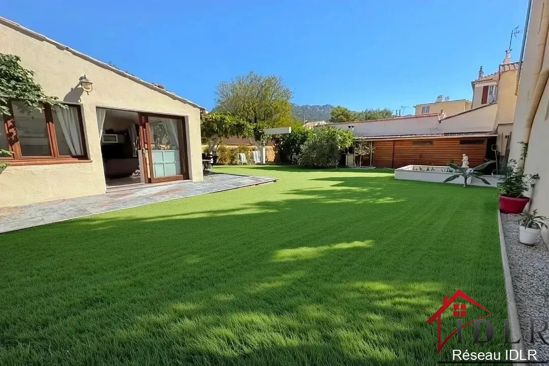 Maison à vendre, 111m², Toulon