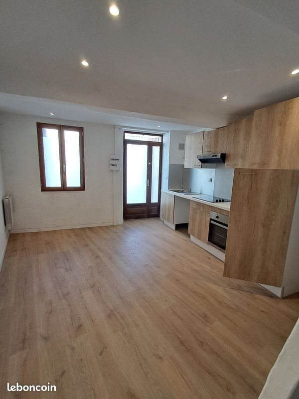 Maison à louer, 60m², Loupian