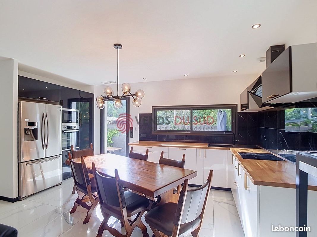 Maison à louer, 98m², Vias