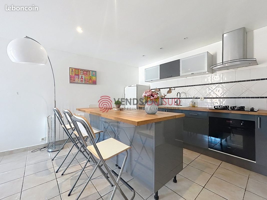 Maison à louer, 61m², Loupian