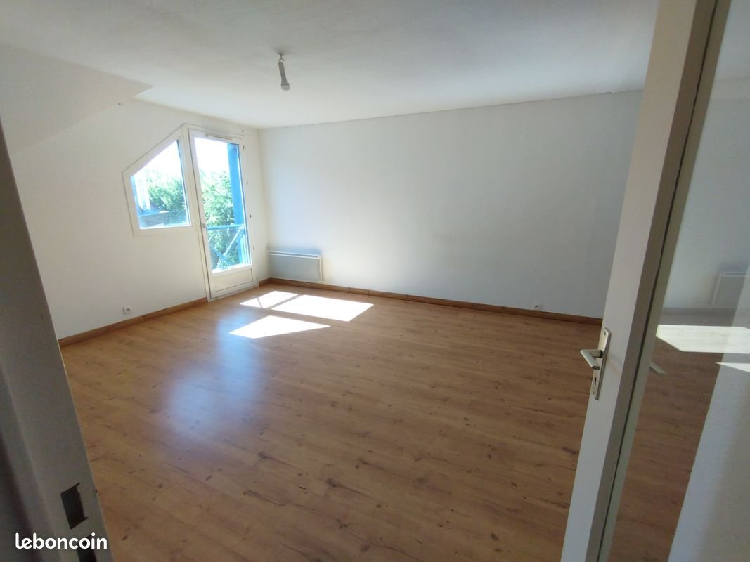 Appartement à louer, 75m², Moulins