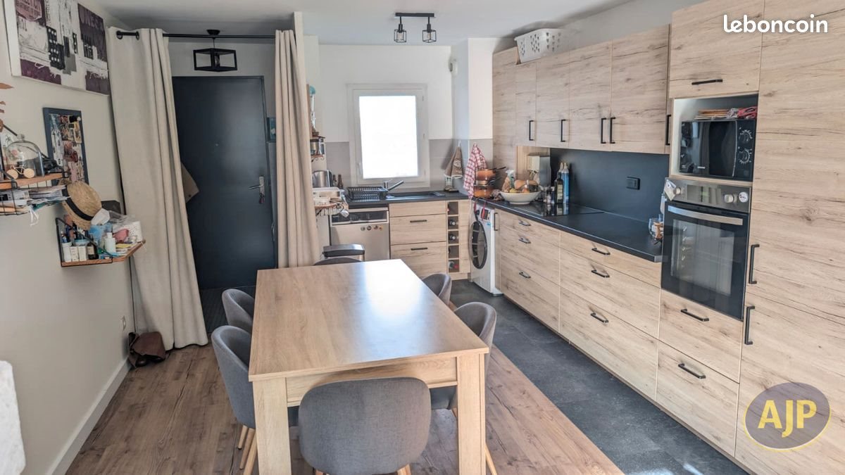 Appartement à louer, 65m², Pessac