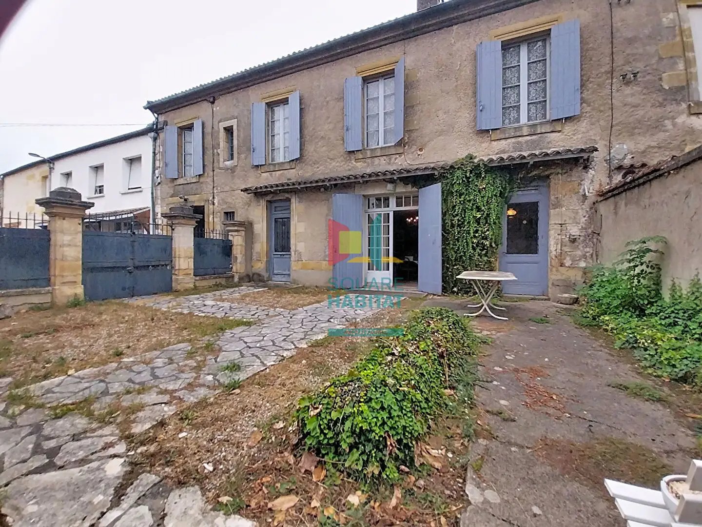 Maison à vendre, 228m², Sainte-Foy-la-Grande