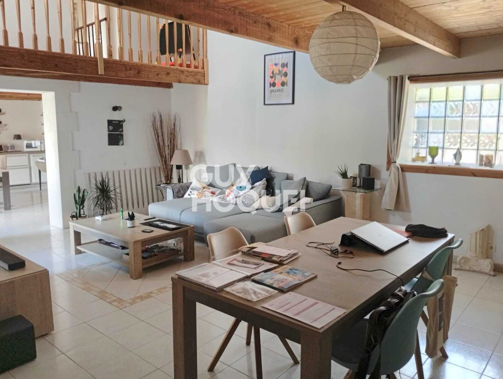 Maison à vendre, 121m², Thairé