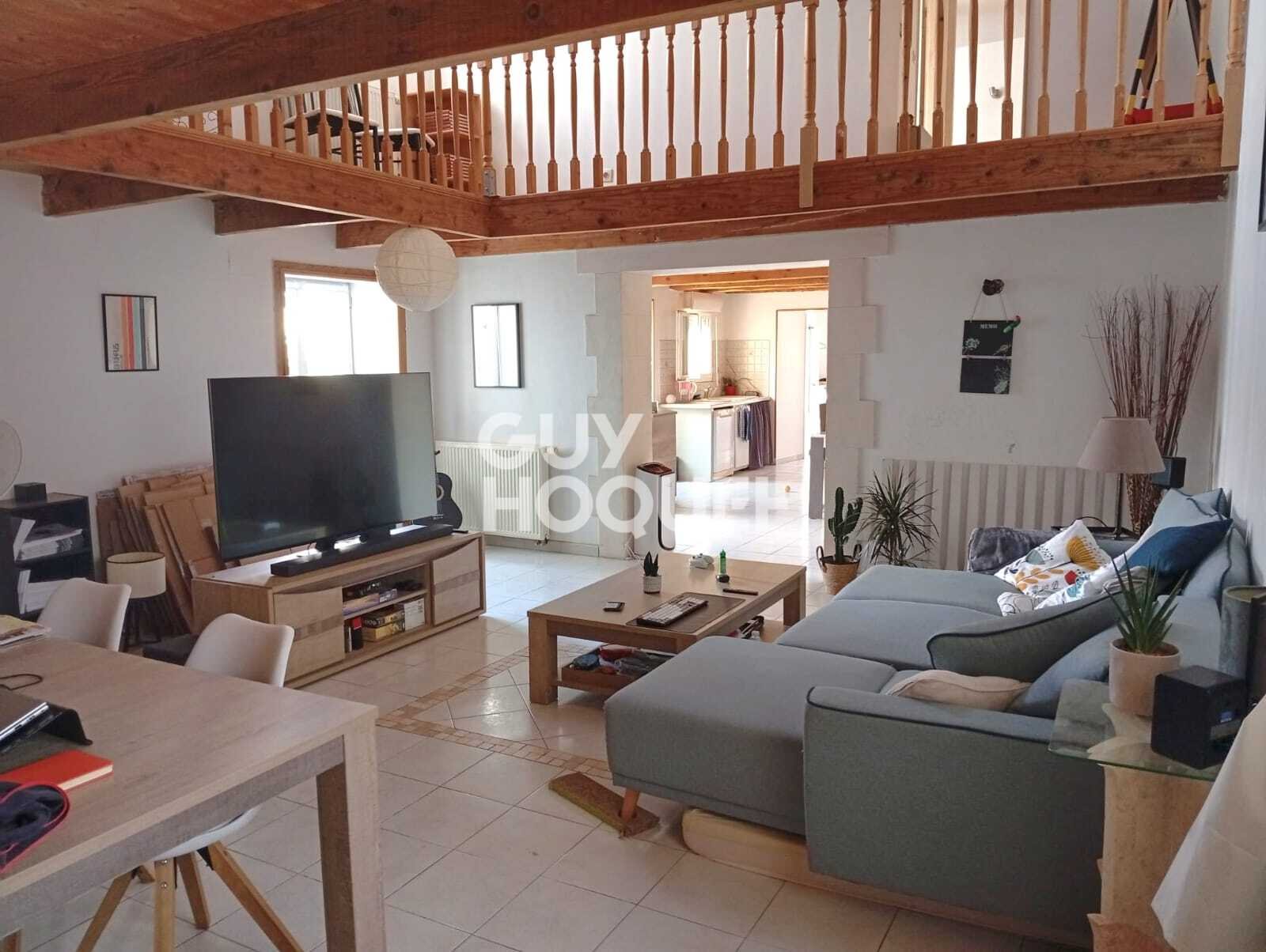 Maison à vendre, 121m², Thairé