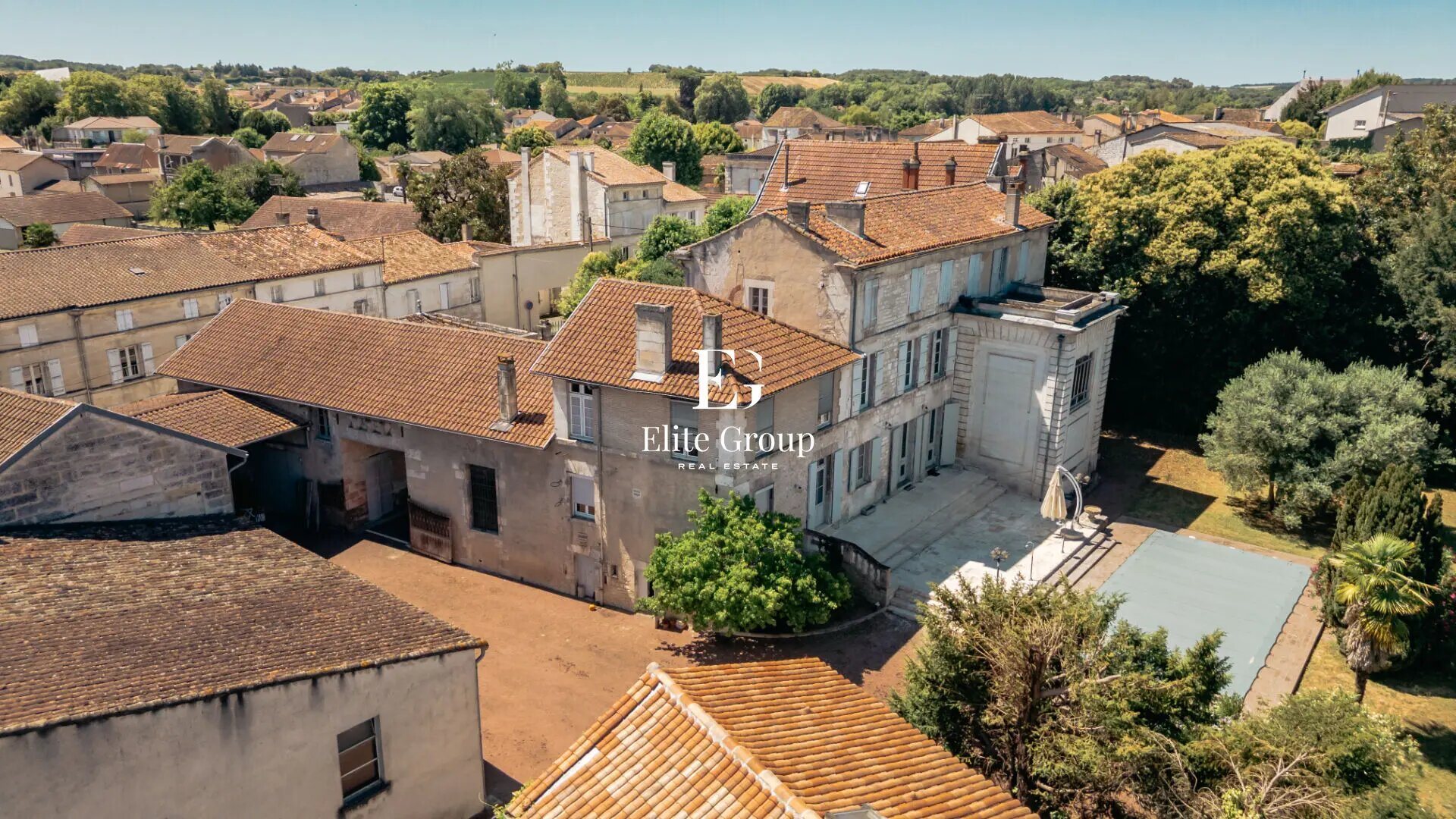 Maison à vendre, 547m², Châteauneuf-sur-Charente