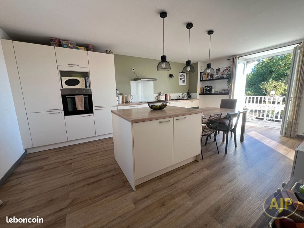 Maison à vendre, 110m², Tillières