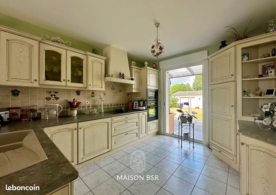 Maison à vendre, 137m², Mésanger