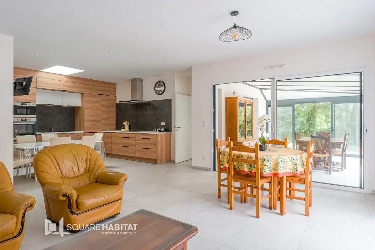 Maison à vendre, 106m², Saint-Etienne-de-Montluc