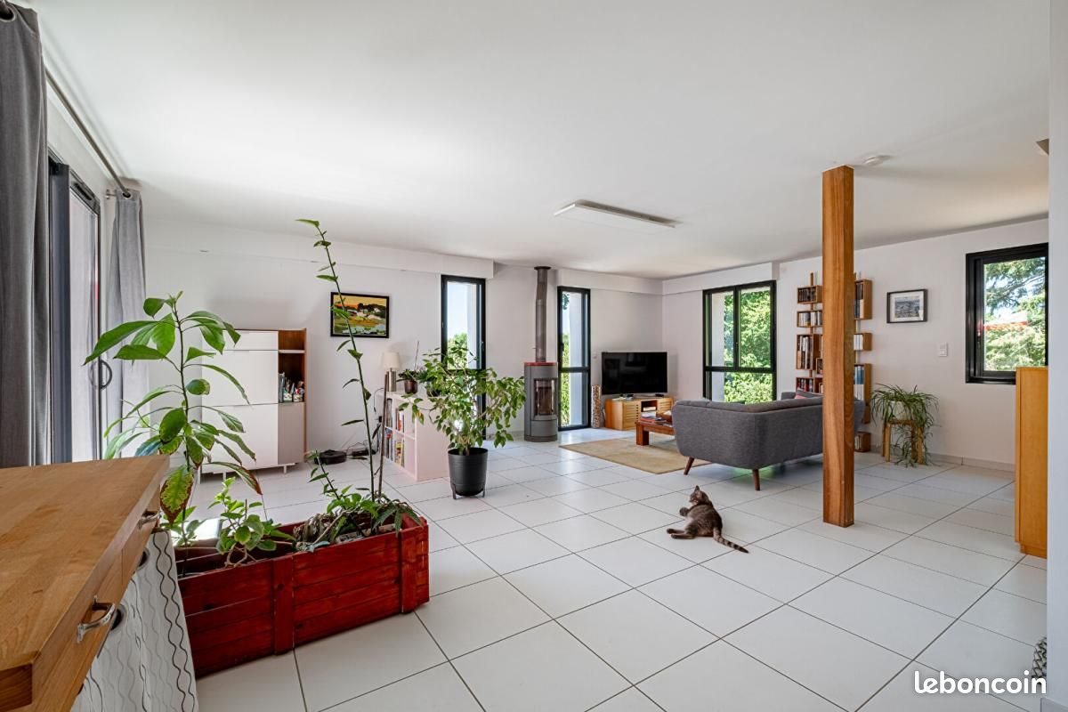 Maison à vendre, 159m², Saint-Etienne-de-Montluc