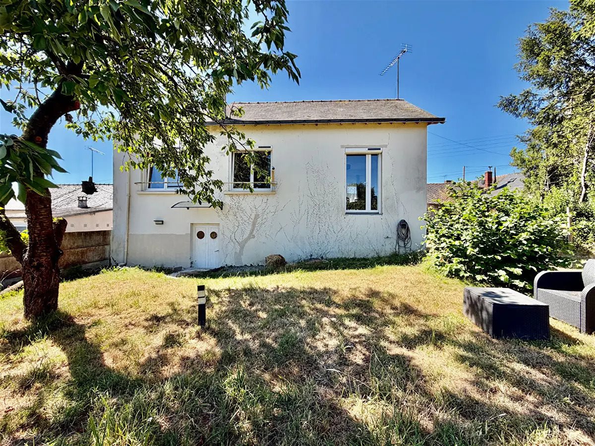 Maison à vendre, 88m², Lusanger