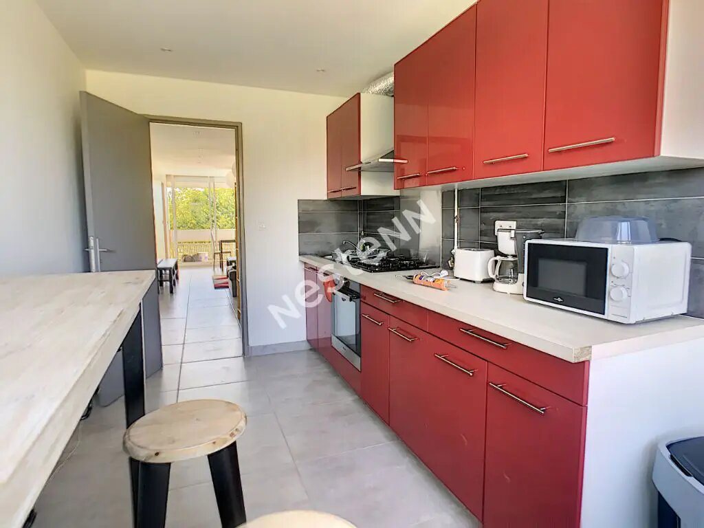 Appartement à louer, 73m², Talence