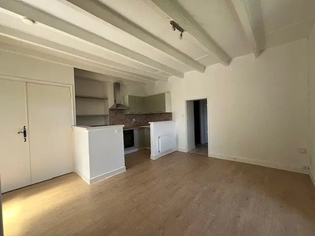 Appartement à louer, 37m², Laroque-Timbaut