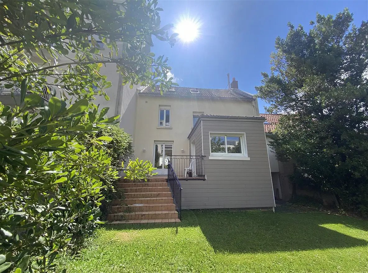 Maison à vendre, 227m², Nantes