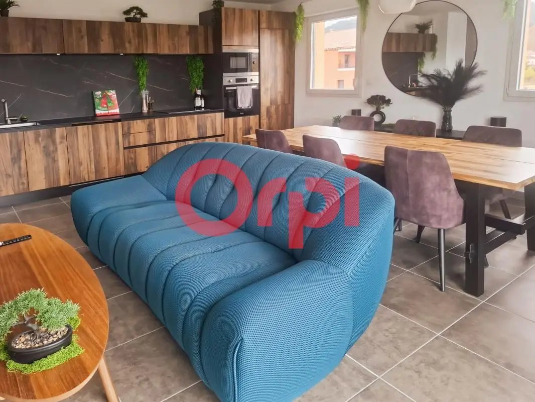 Appartement à vendre, 84m², Le Puy-Sainte-Réparade