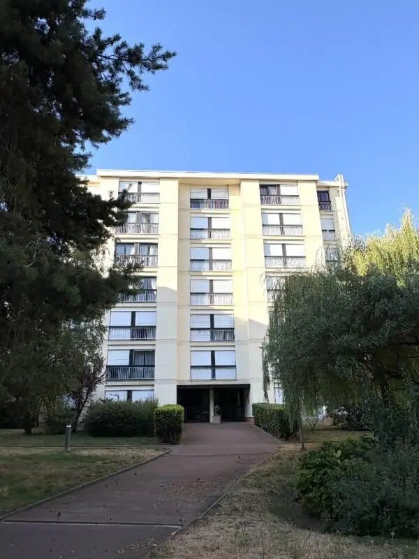 Appartement à louer, 117m², Rueil-Malmaison