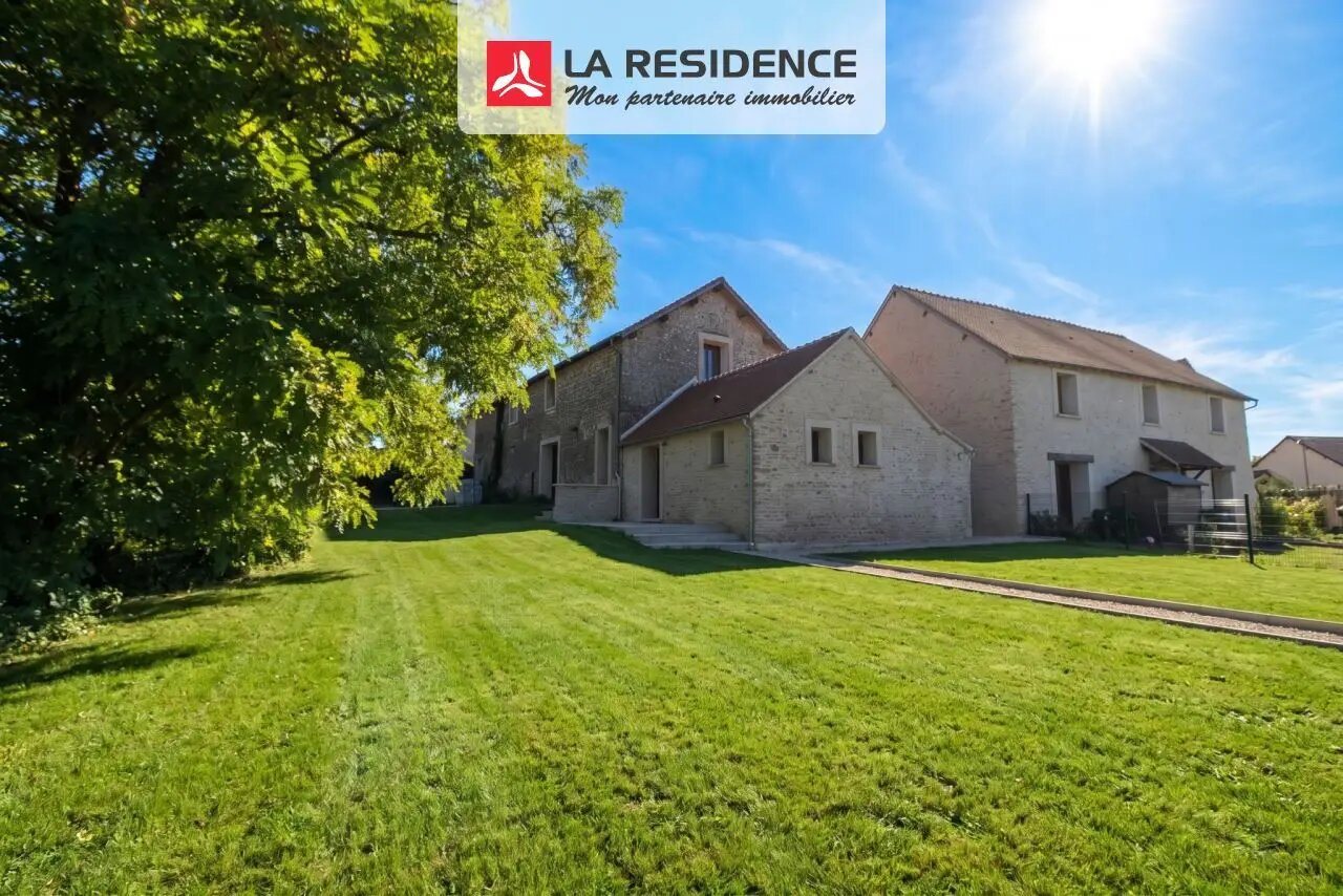 Maison à louer, 131m², Houdan