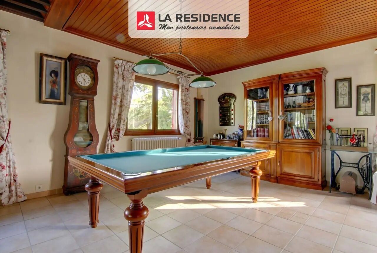 Maison à vendre, 238m², Beauchamp