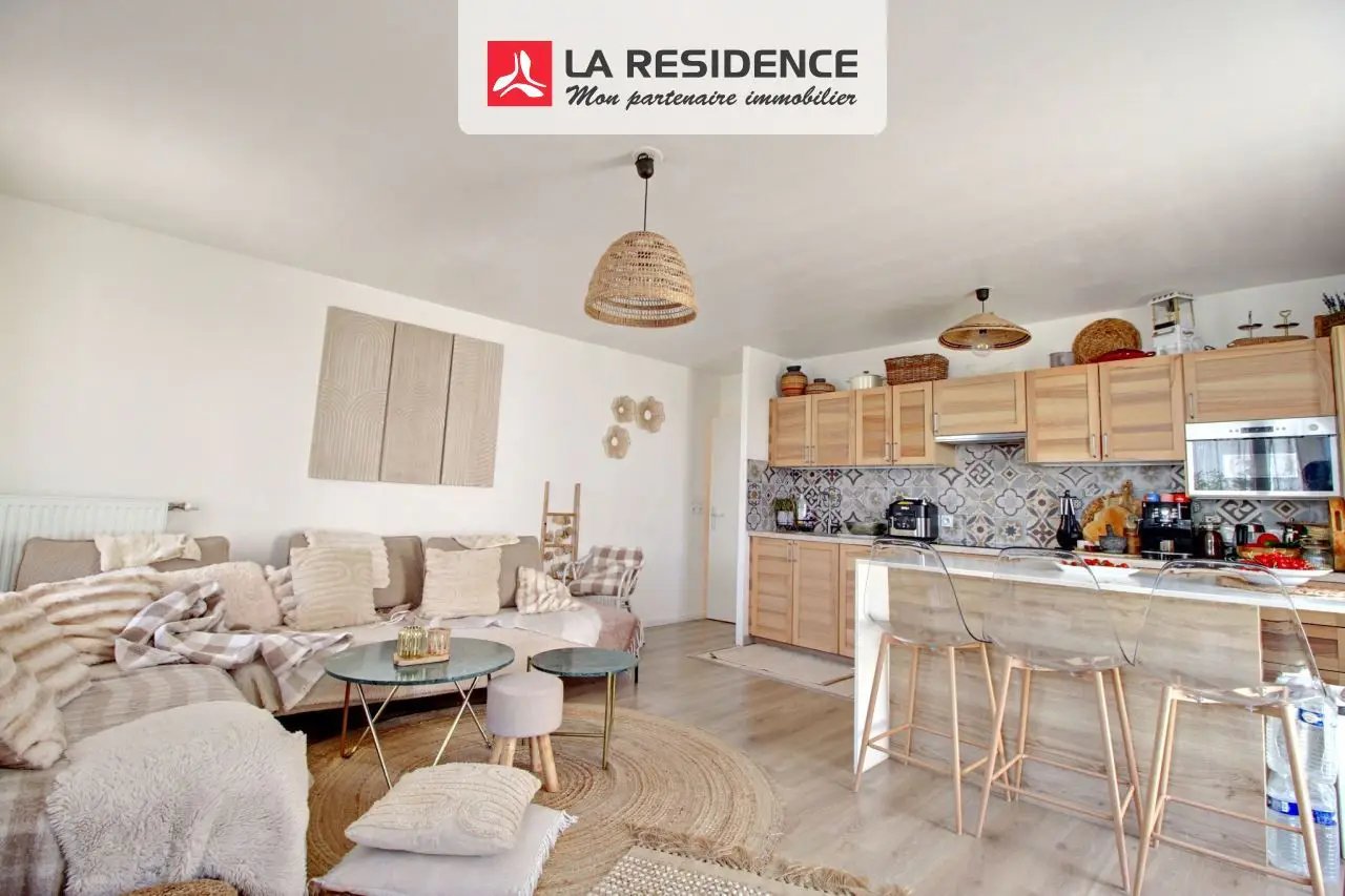 Appartement à vendre, 77m², Cergy