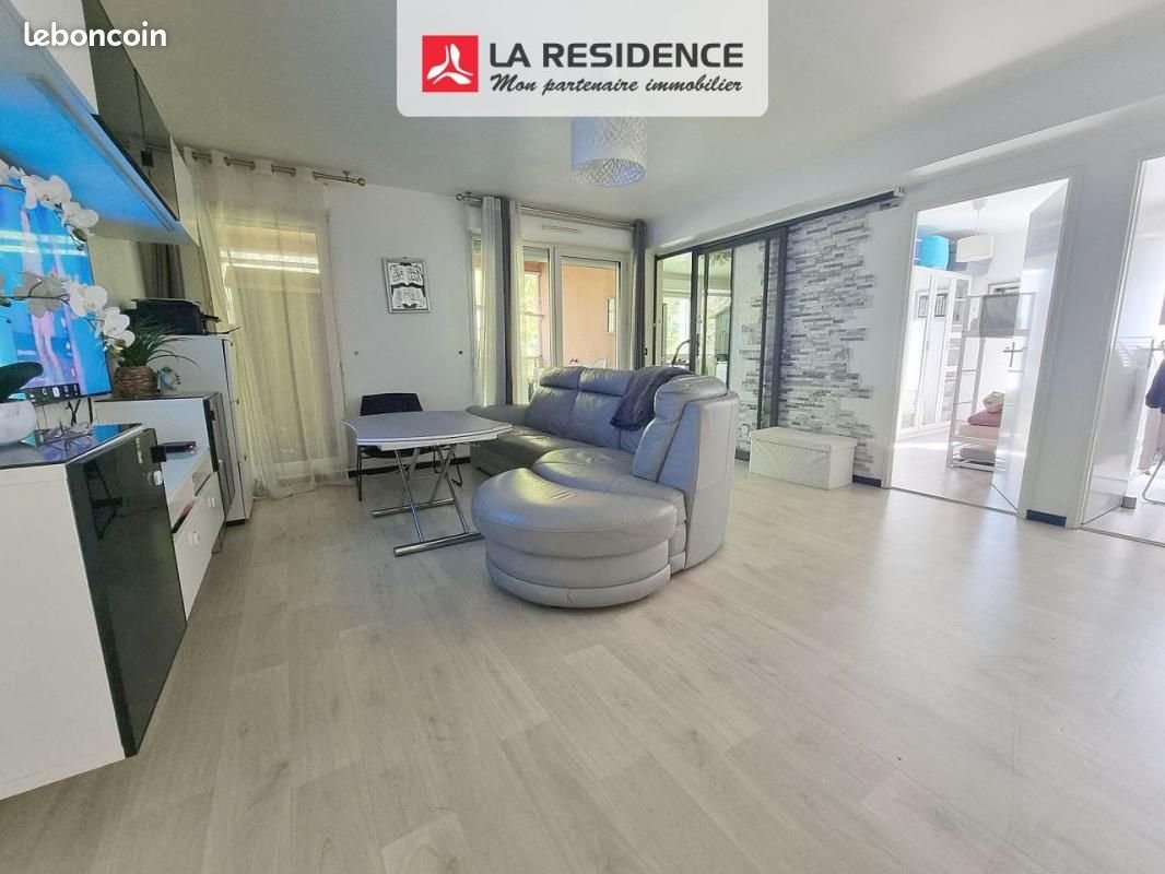 Appartement à vendre, 67m², Stains