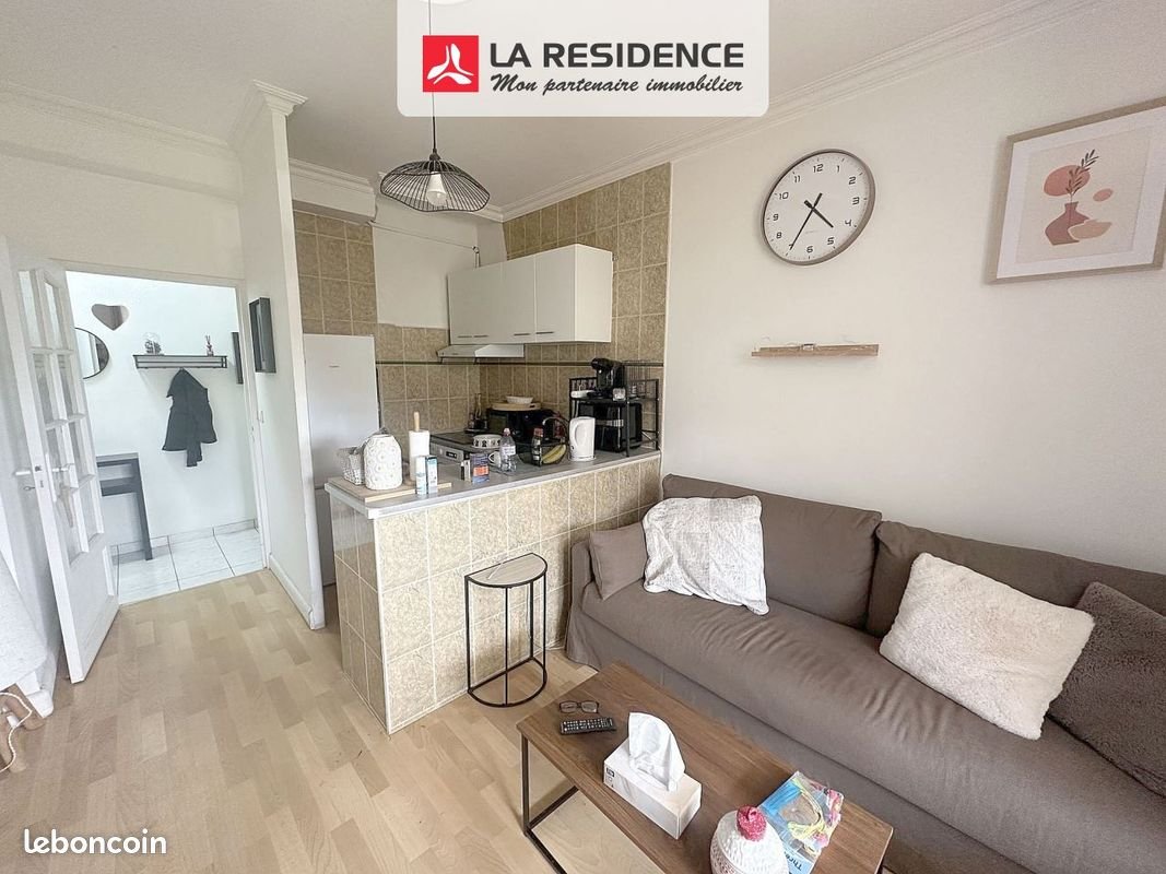 Appartement à vendre, 33m², Stains