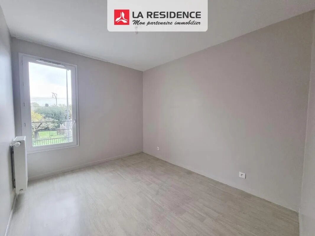 Appartement à vendre, 74m², Stains