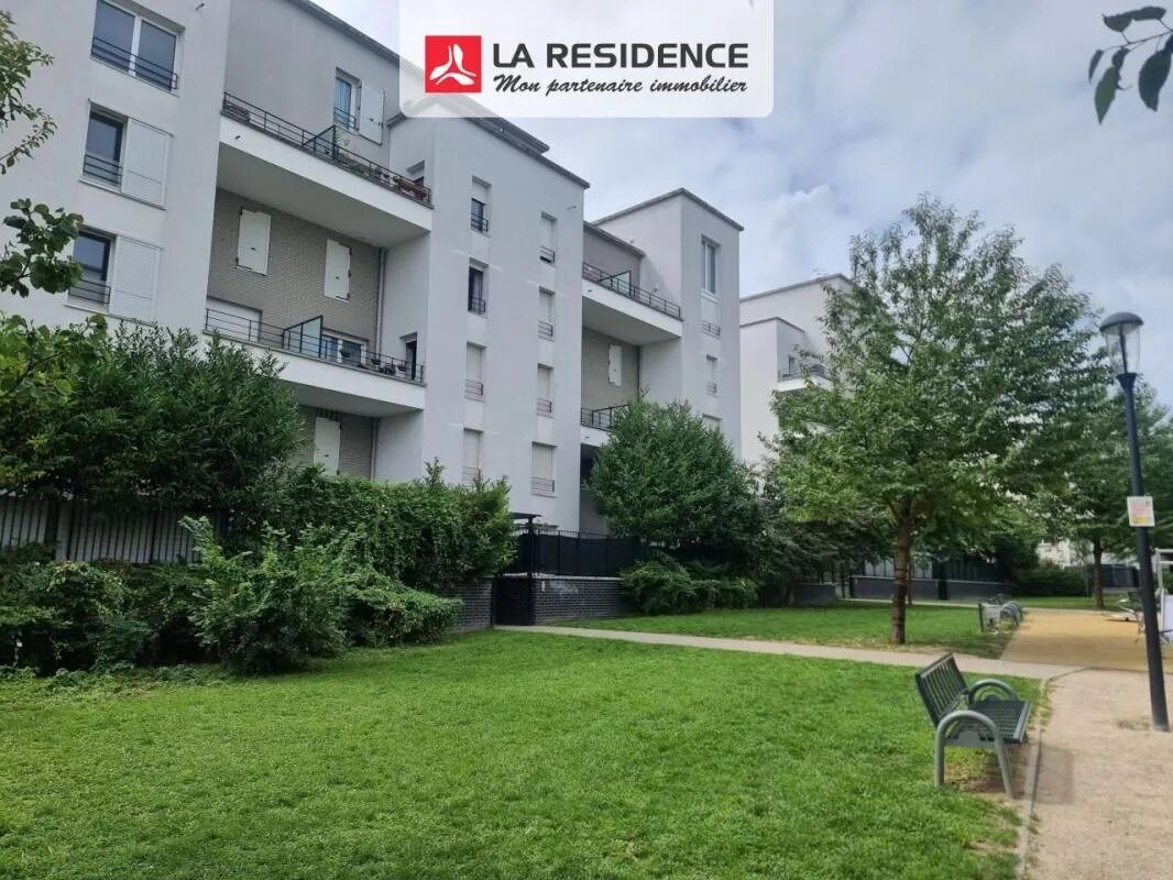 Appartement à vendre, 74m², Stains