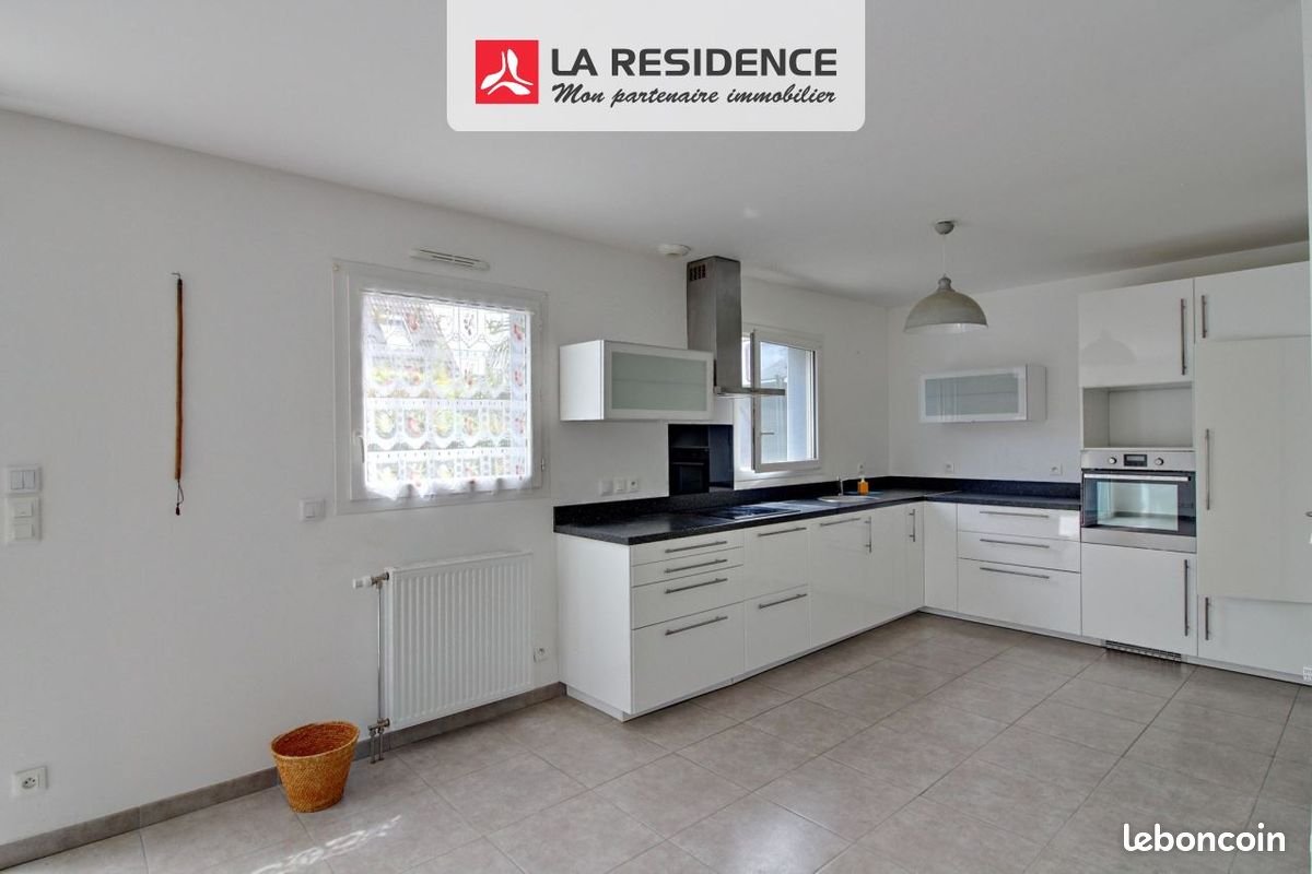 Maison à vendre, 77m², Les Mureaux
