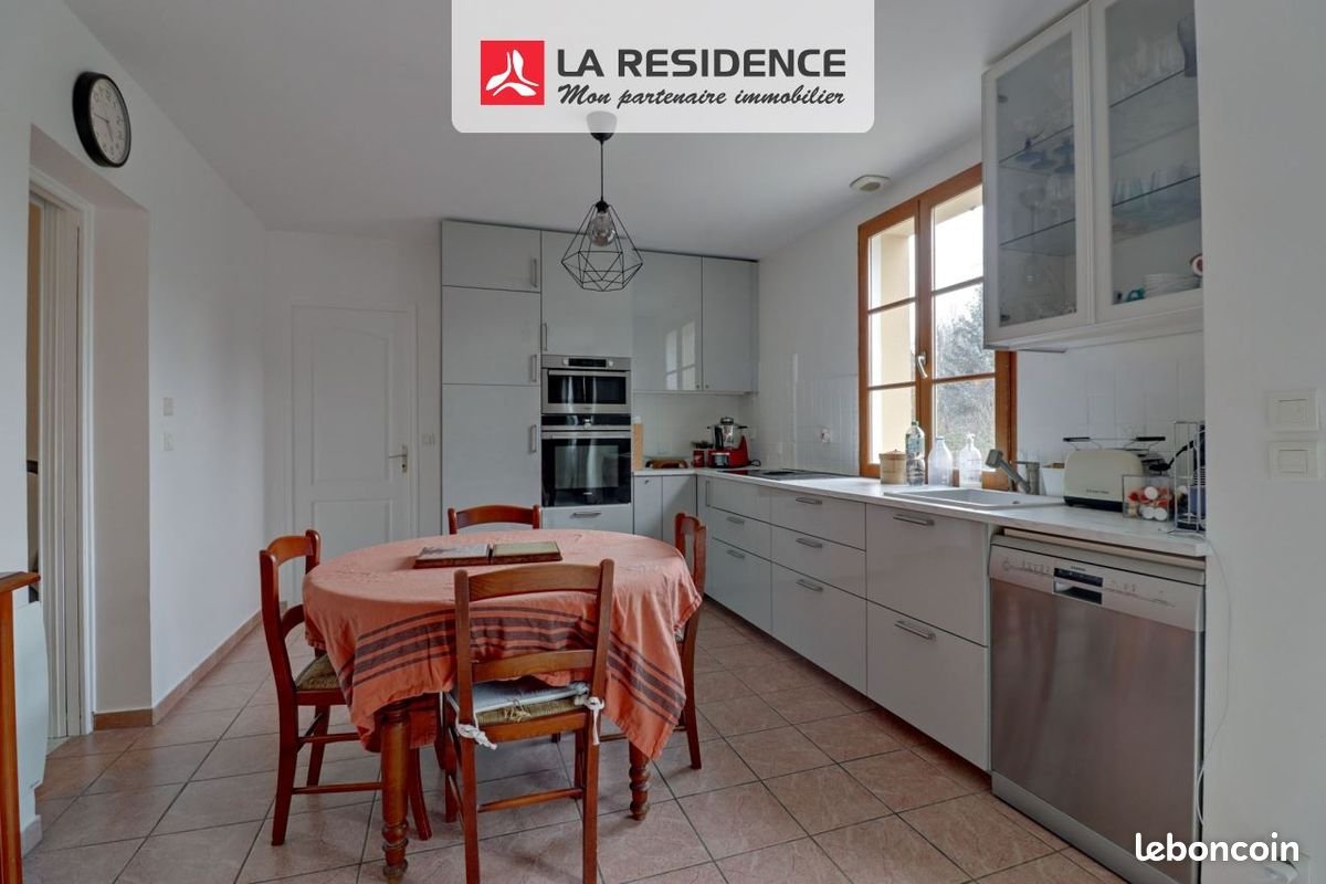 Maison à vendre, 170m², Mareil-sur-Mauldre
