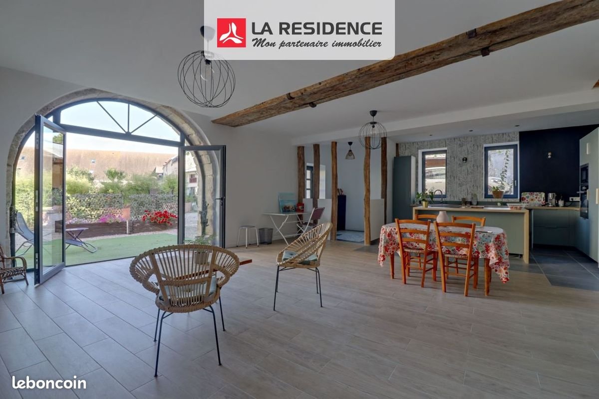 Maison à vendre, 173m², Montainville
