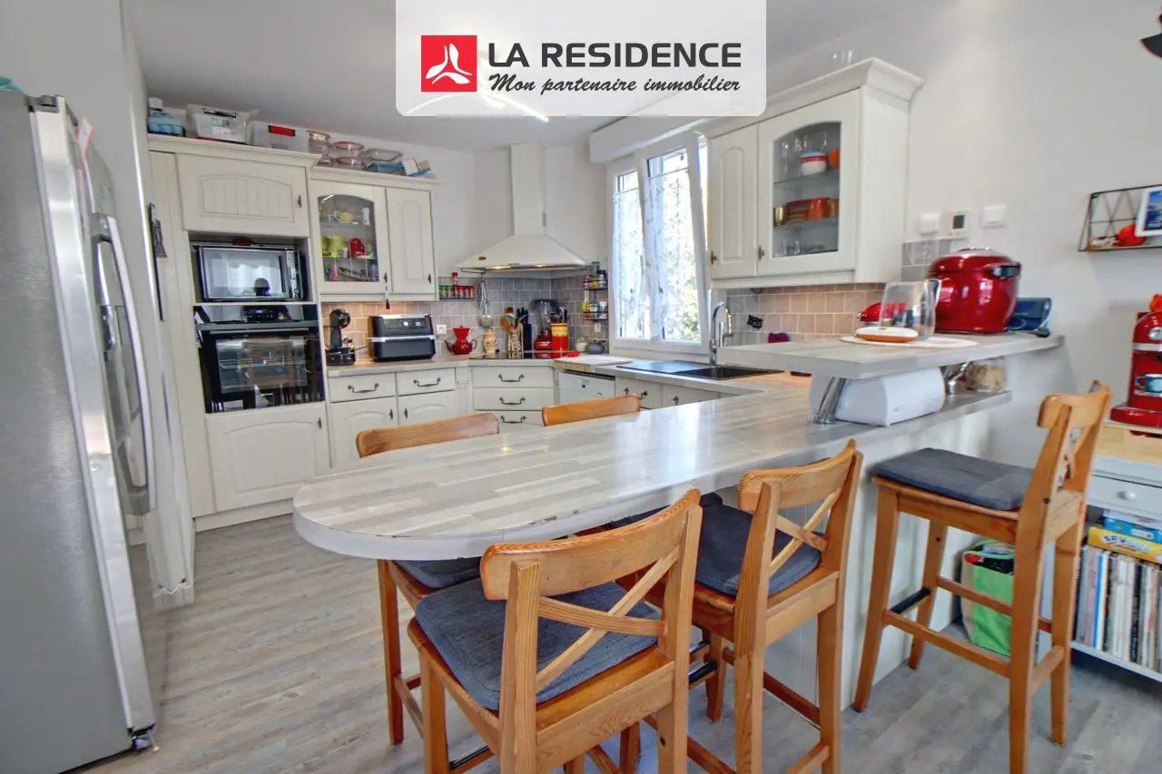 Maison à vendre, 111m², Bréval