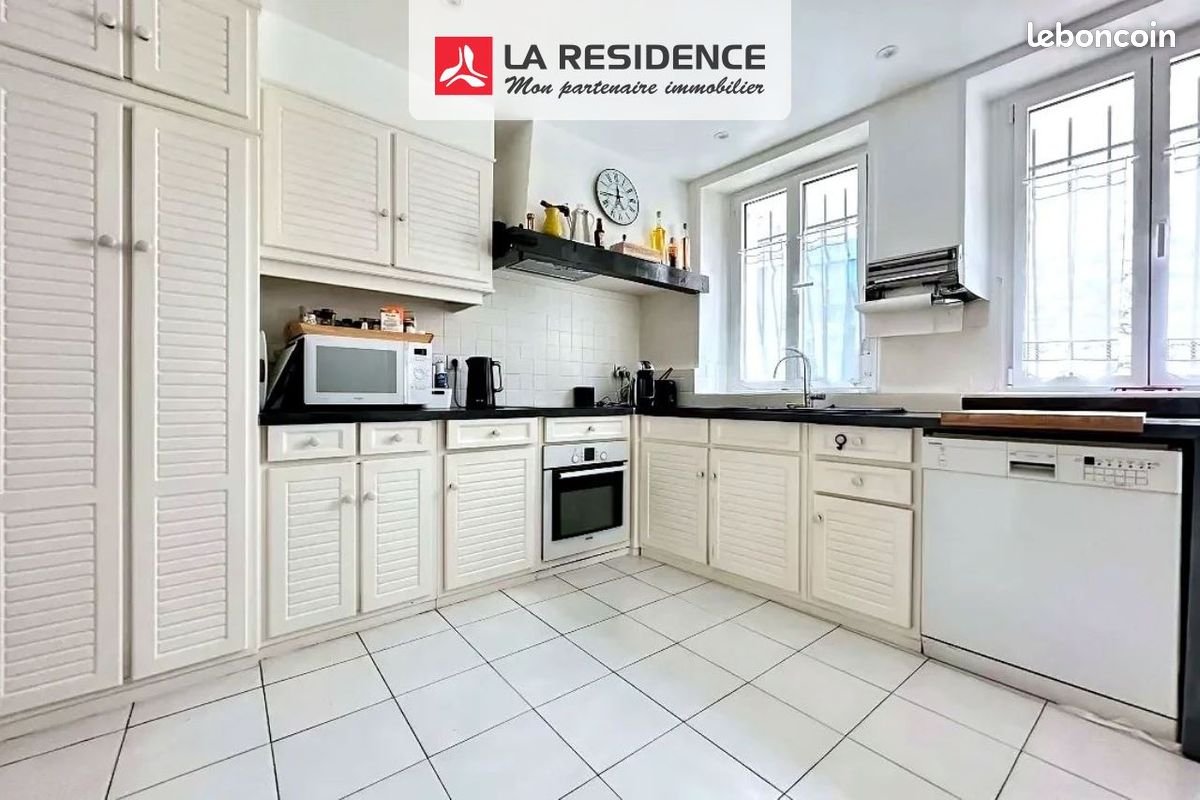Maison à vendre, 120m², L'Étang-la-Ville