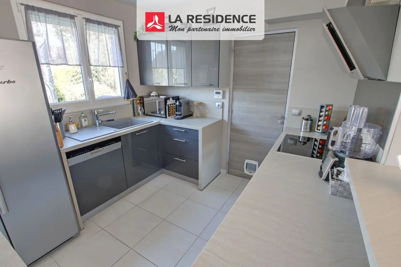 Maison à vendre, 135m², Le Mesnil-Saint-Denis