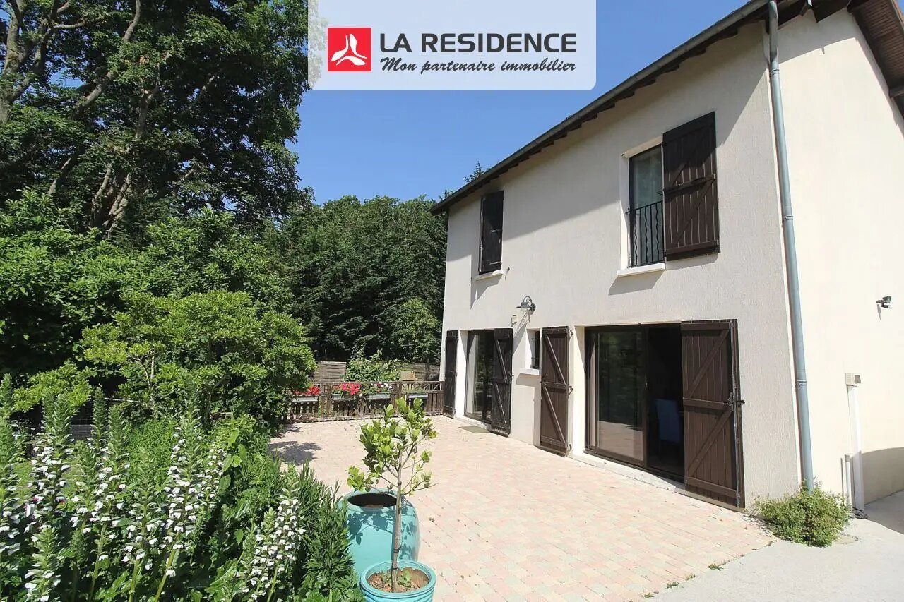 Maison à vendre, 110m², Le Mesnil-Saint-Denis