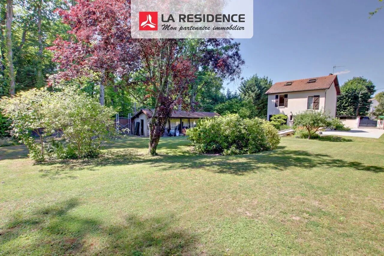 Maison à vendre, 110m², Le Mesnil-Saint-Denis