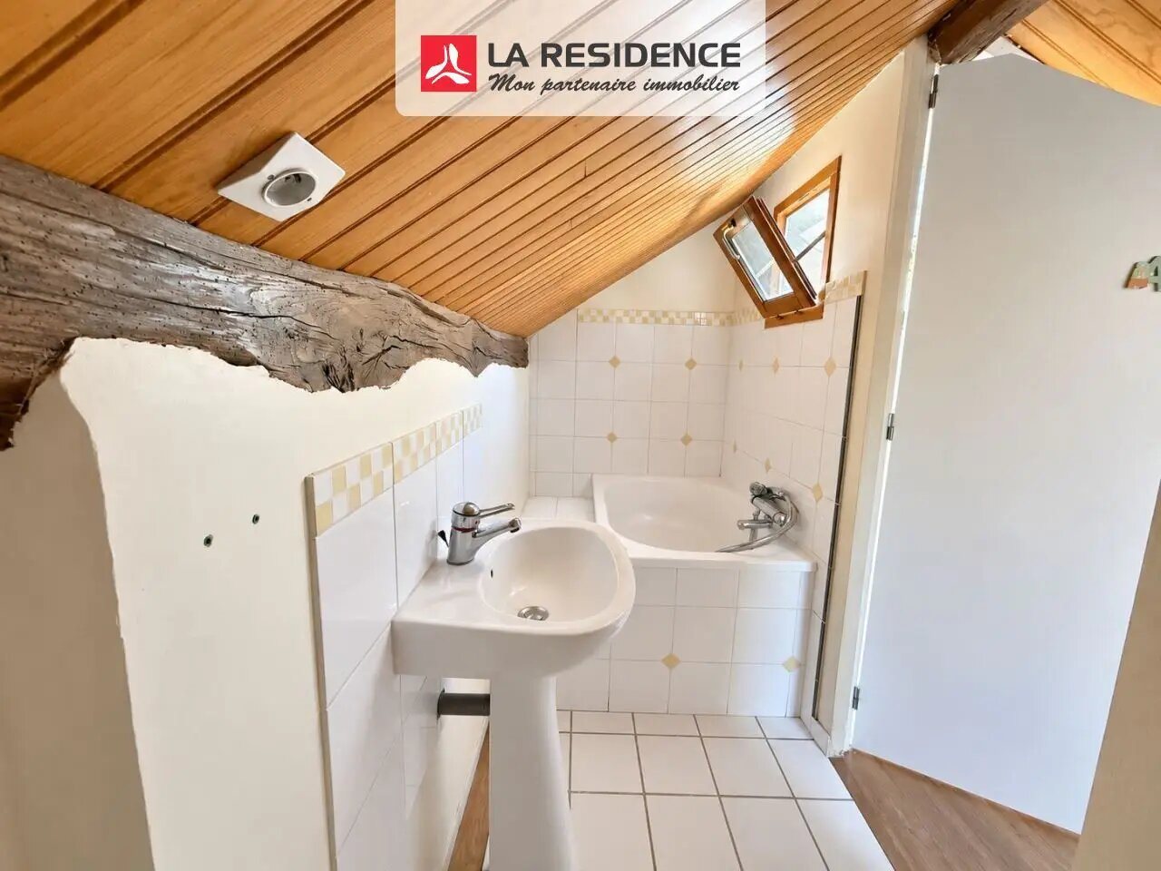 Maison à louer, 86m², Châteaufort