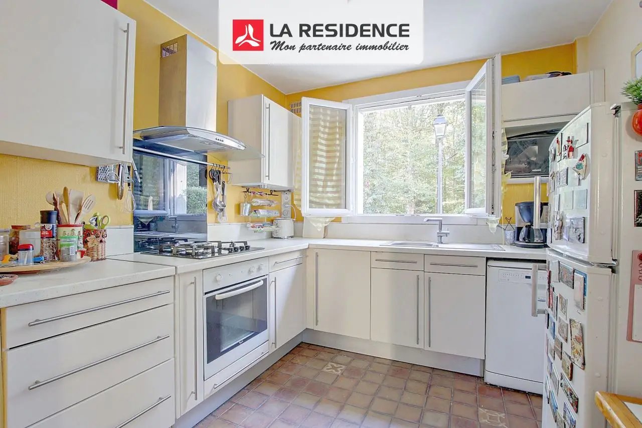 Maison à vendre, 108m², Le Mesnil-Saint-Denis