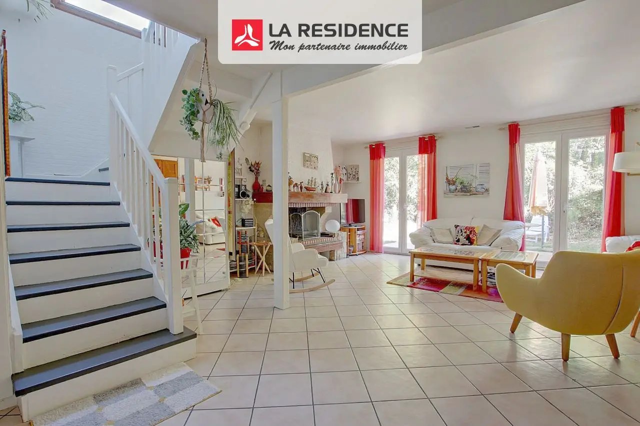 Maison à vendre, 108m², Le Mesnil-Saint-Denis