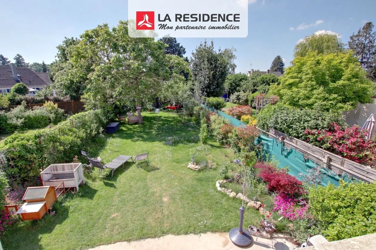 Maison à vendre, 130m², Le Mesnil-Saint-Denis