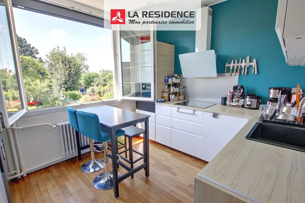 Maison à vendre, 130m², Le Mesnil-Saint-Denis