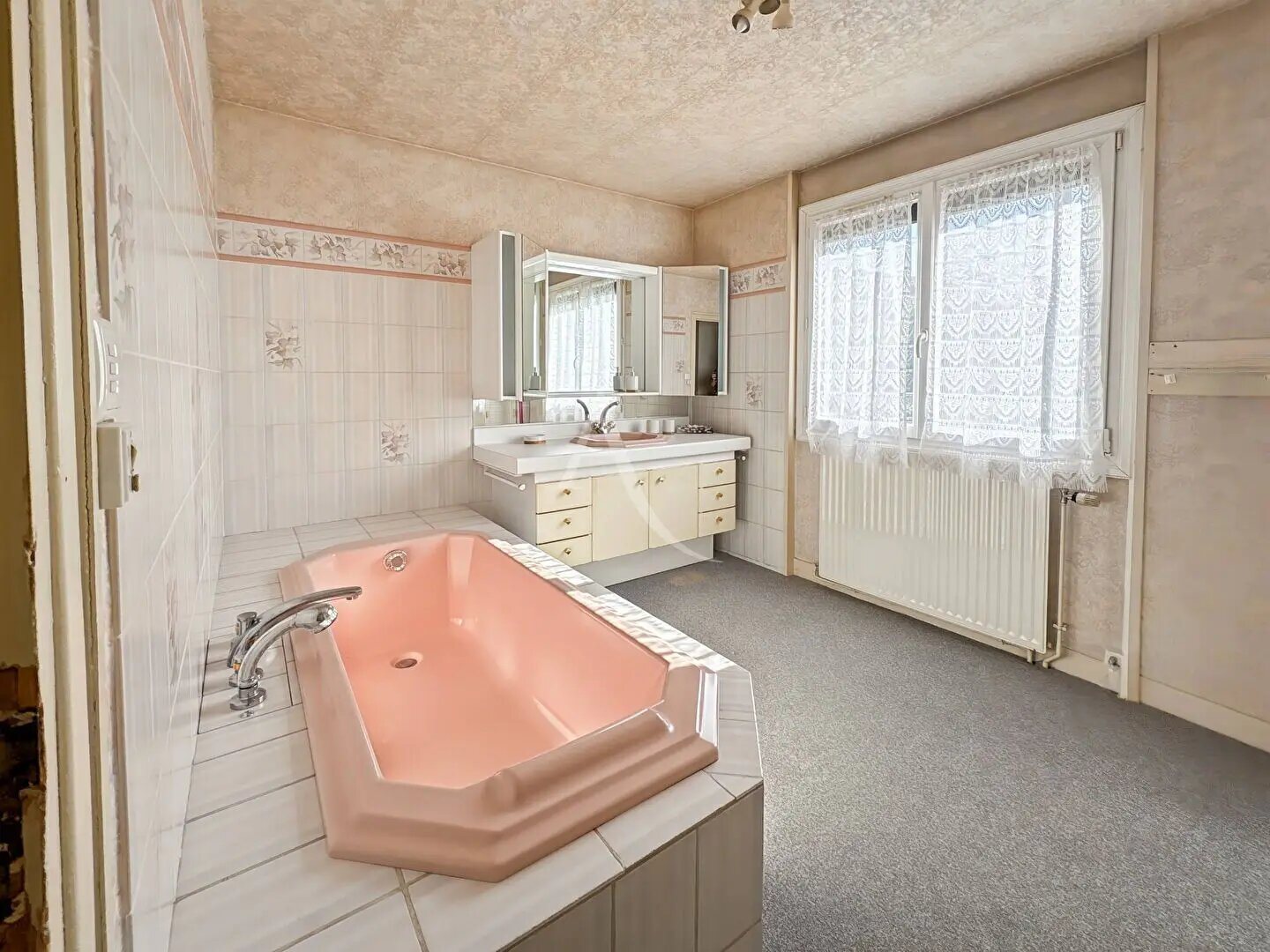 Maison à vendre, 116m², Saint-Léger-du-Bourg-Denis
