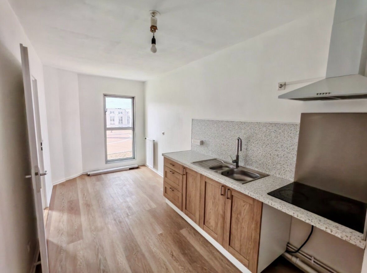 Appartement à louer, 72m², Cergy
