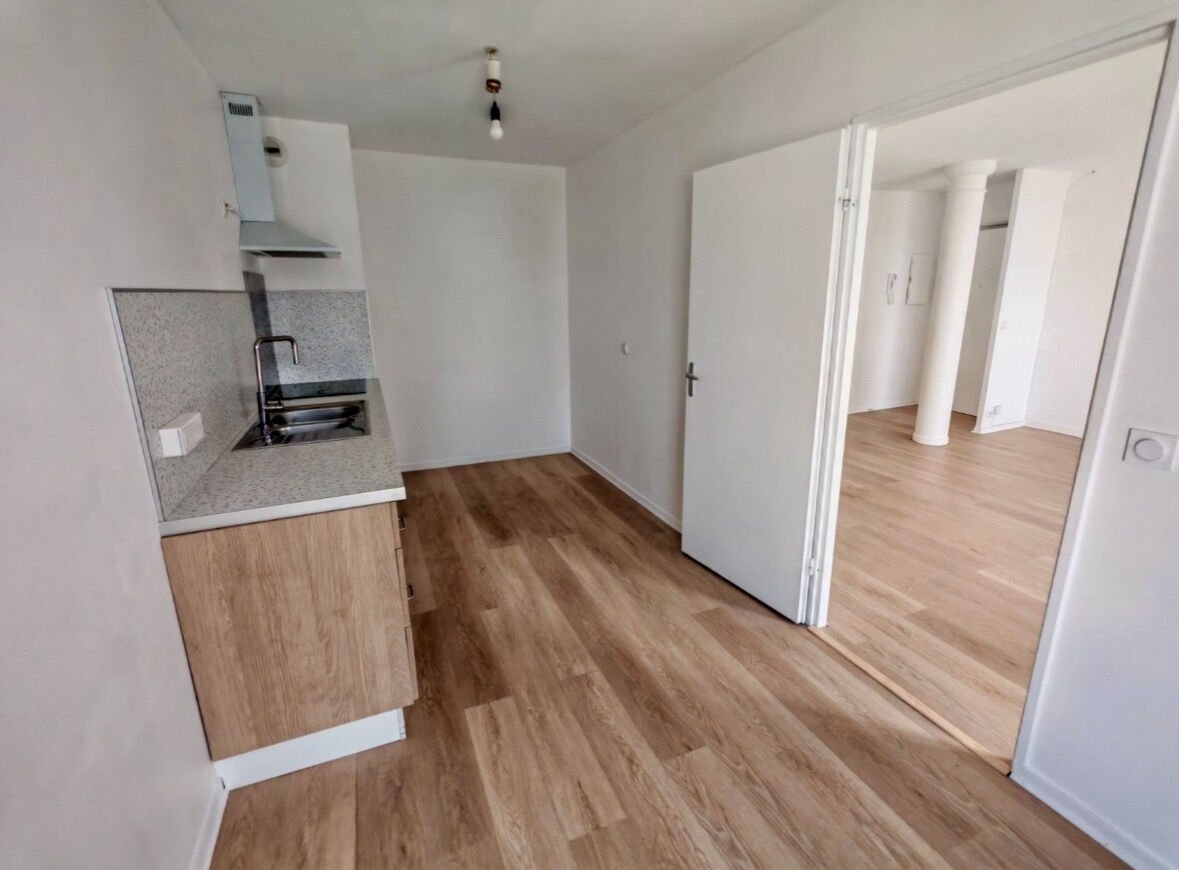 Appartement à louer, 72m², Cergy
