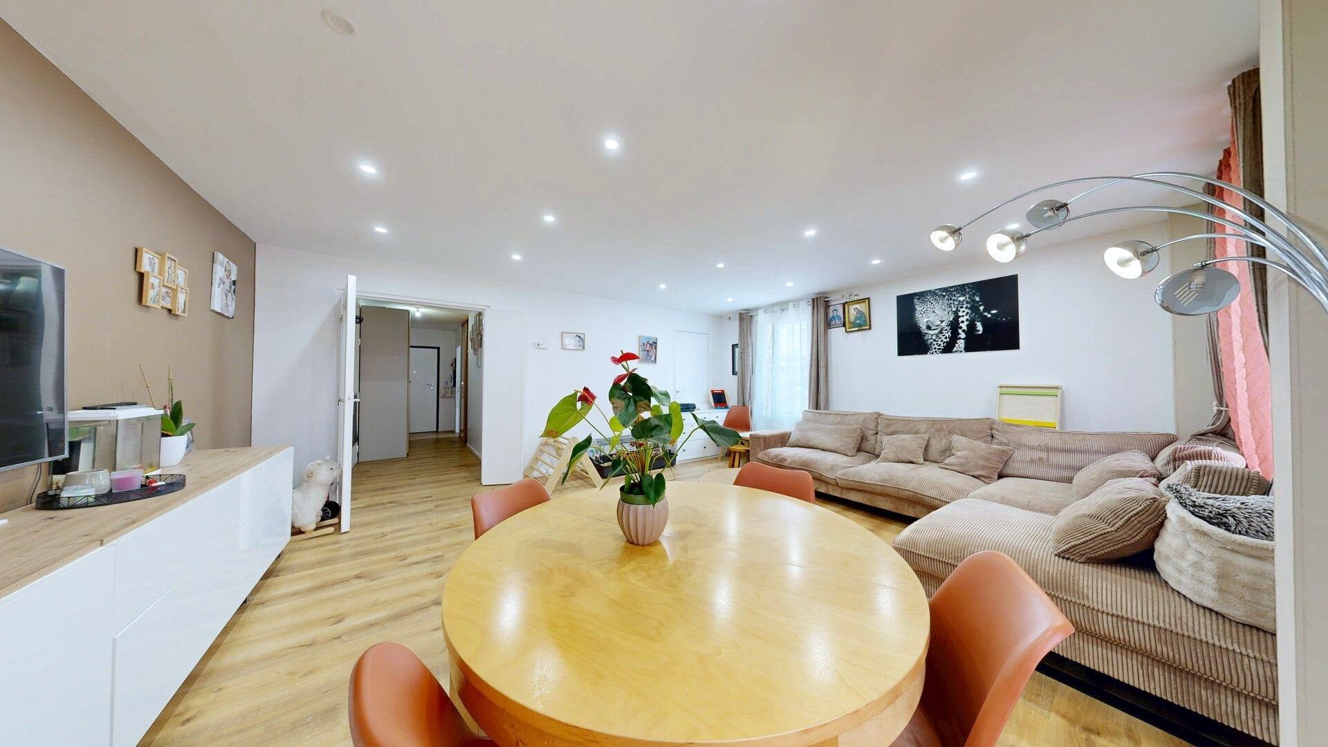Appartement à vendre, 94m², Cergy