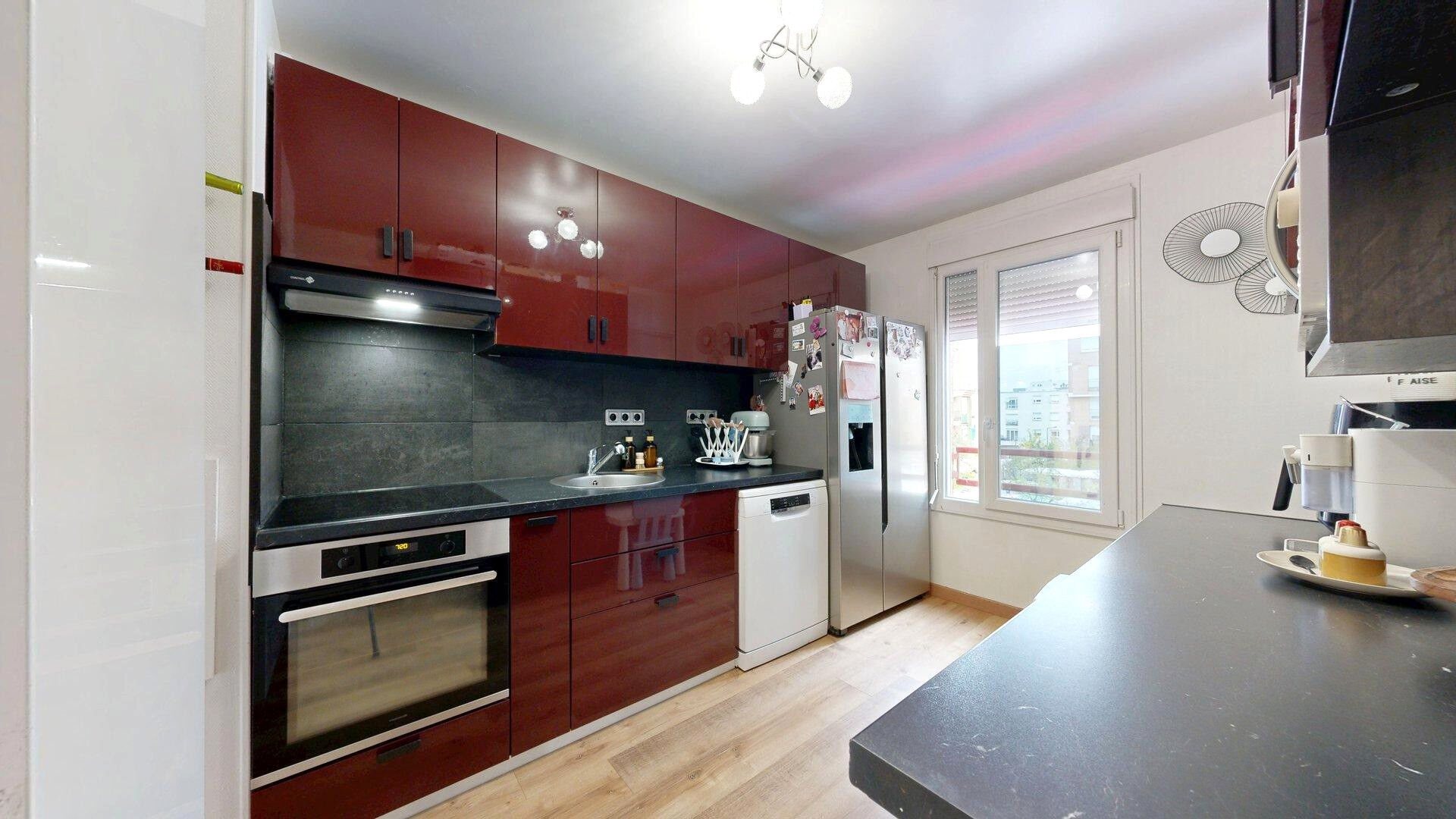 Appartement à vendre, 94m², Cergy