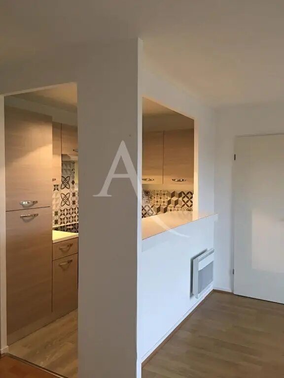 Appartement à louer, 38m², Cergy